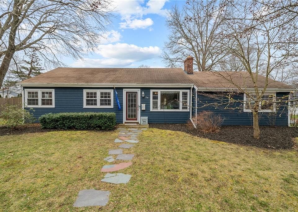 1st image of 24 Sherwood Ln