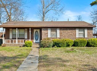 212 Chrisp Ave, Searcy, AR 72143