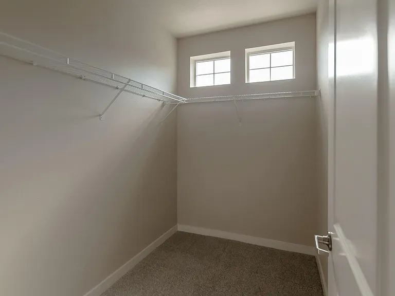 Abbey Creek Apartments — Photo 52