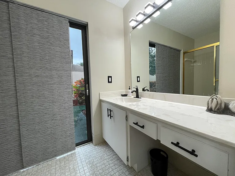 354 SW 28th Ave — Photo 20