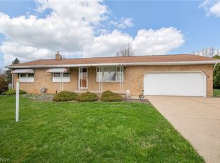 6231 Howland St, Louisville, OH 44641
