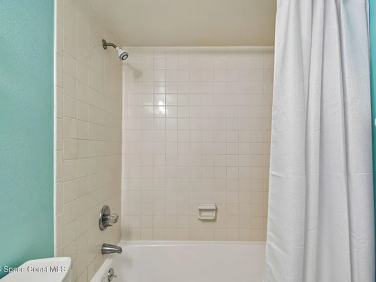 S Atlantic Ave — Photo 25