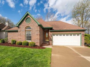 2040 Georgian Ln, Morgantown, WV