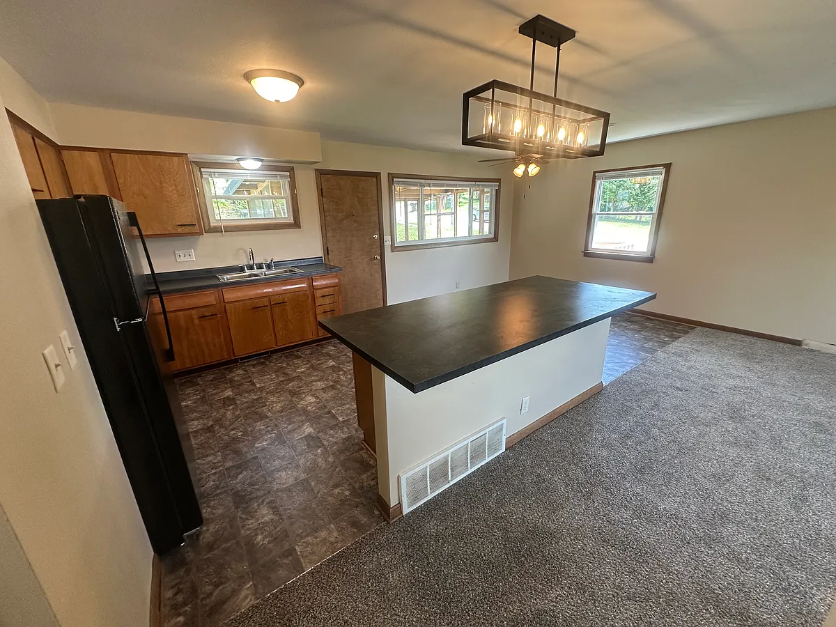 Building Photo - 4200 Midway Dr NW