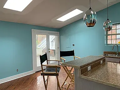 507 W Clay St — Photo 8