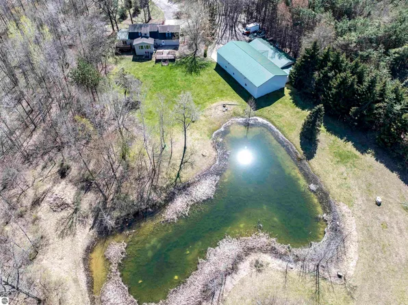 2876 W Wing Rd, Mount Pleasant, MI 48858