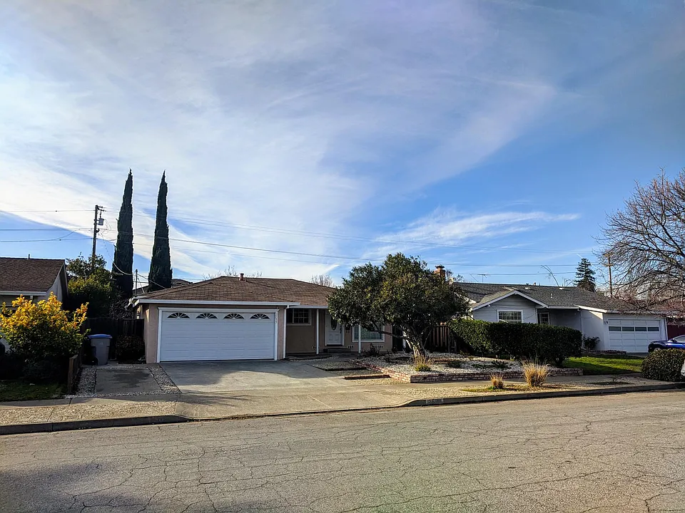 2655 La Salle Way