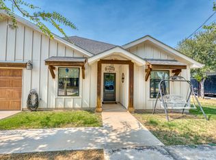 103 Lakewood Drive, Granite Shoals, TX 78654