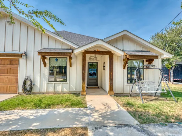 103 Lakewood Drive, Granite Shoals, TX 78654