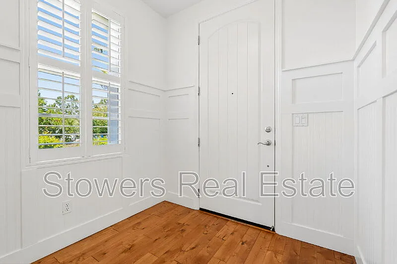 5 bed, 3.0 bath, 2247 sqft, $4,695 — Photo 3