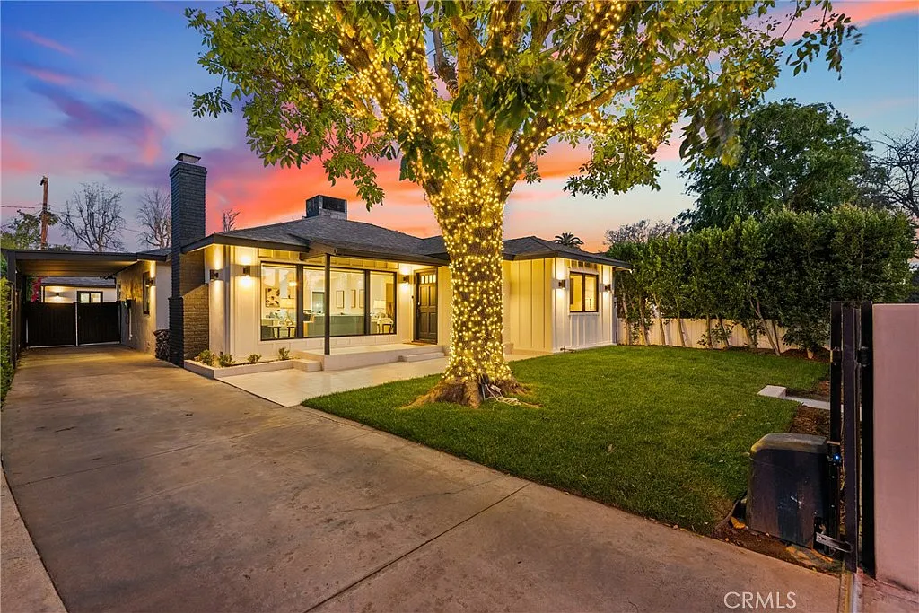 4 bed, 2640 sqft, $8,500 — Photo 3