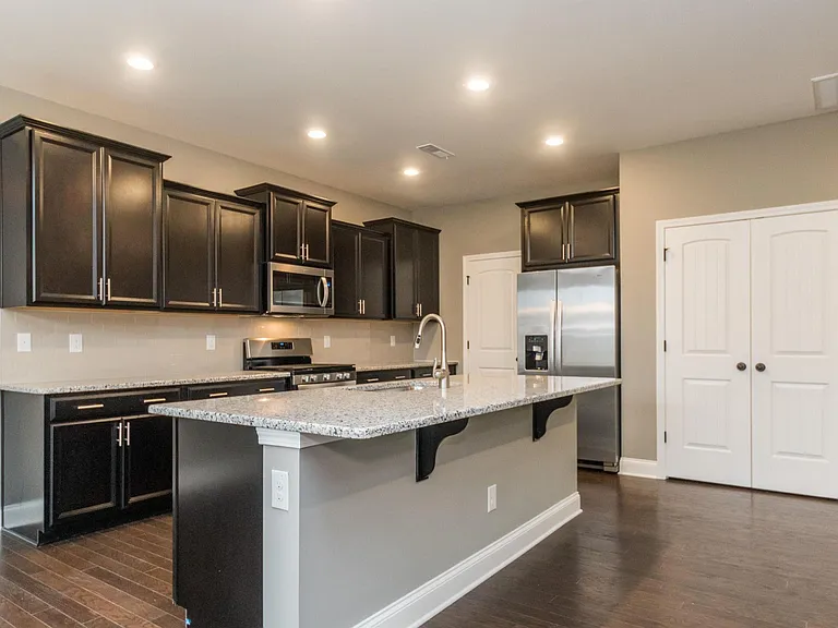 4072 Reunion Creek Pkwy — Photo 8
