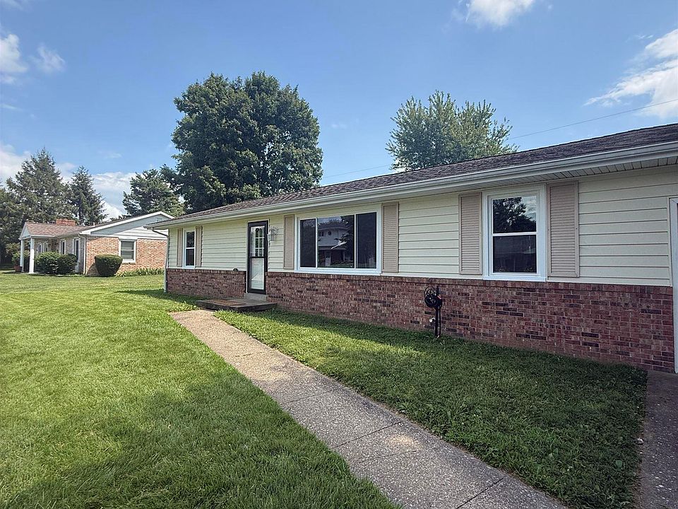 1st image of 204 Kennedy Dr