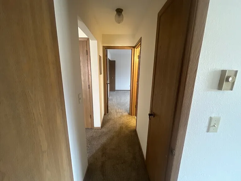 851 Driftwood Dr #1 — Photo 4