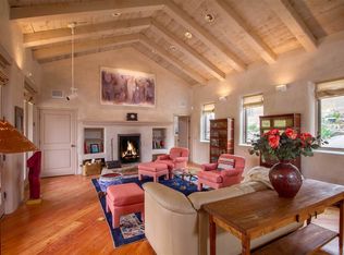 1872 Cerros Colorados, Santa Fe, NM 87501