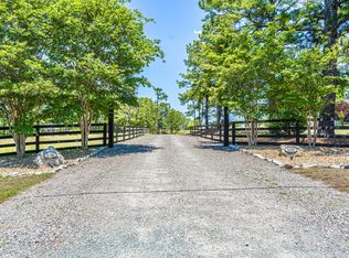 420 Huntland Road, Vass, NC 28394