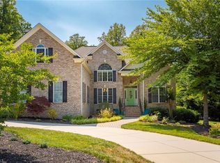 303 Heather Ridge Ct, Greensboro, NC 27455