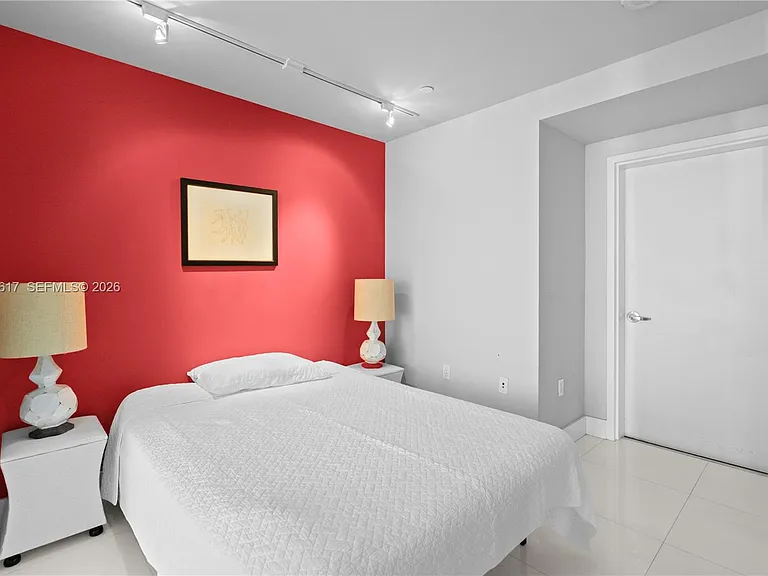 900 Biscayne Blvd #2408 — Photo 15
