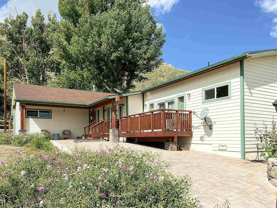 184 Crowley Lake Dr, Crowley Lake, CA 93546 | Zillow