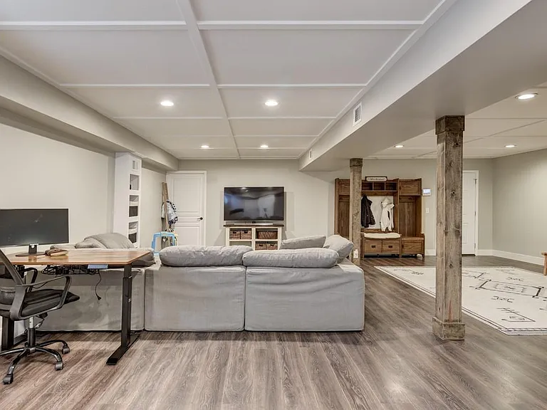 5405 Wakefield Dr — Photo 30