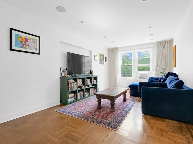 1075 Grand Concourse #3R — Photo 4