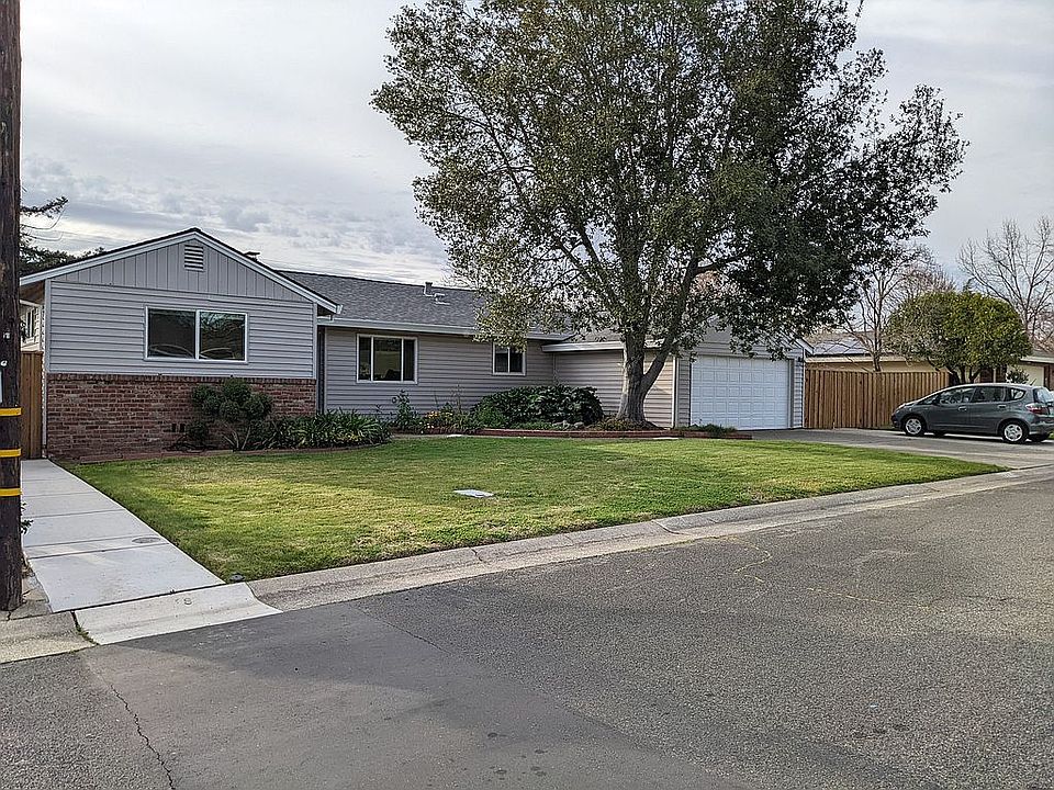 2nd image of 5264 Acorn Way