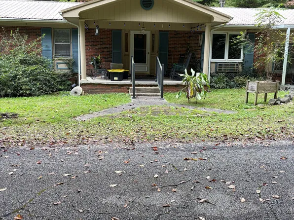 281 Rush Fork Ln, Wittensville, KY 41274