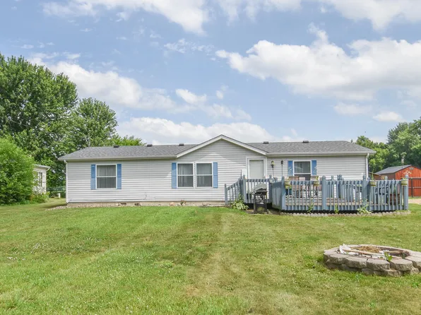 817 Williams Dr, Quincy, MI 49082