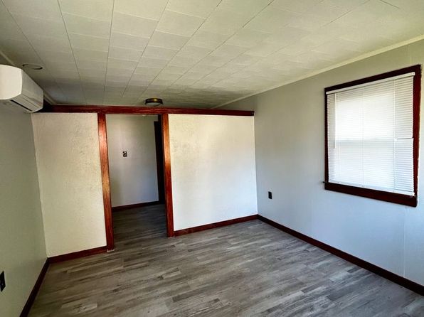 507 Front St, Logansport, IN 46947