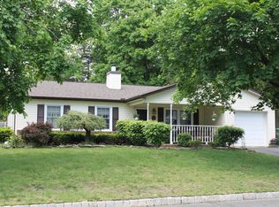 7 Rutgers Dr, Tinton Falls, NJ 07724