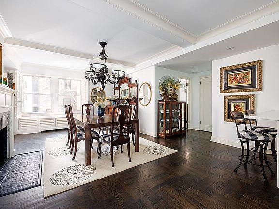 3rd image of 151 E 83rd St #5GH