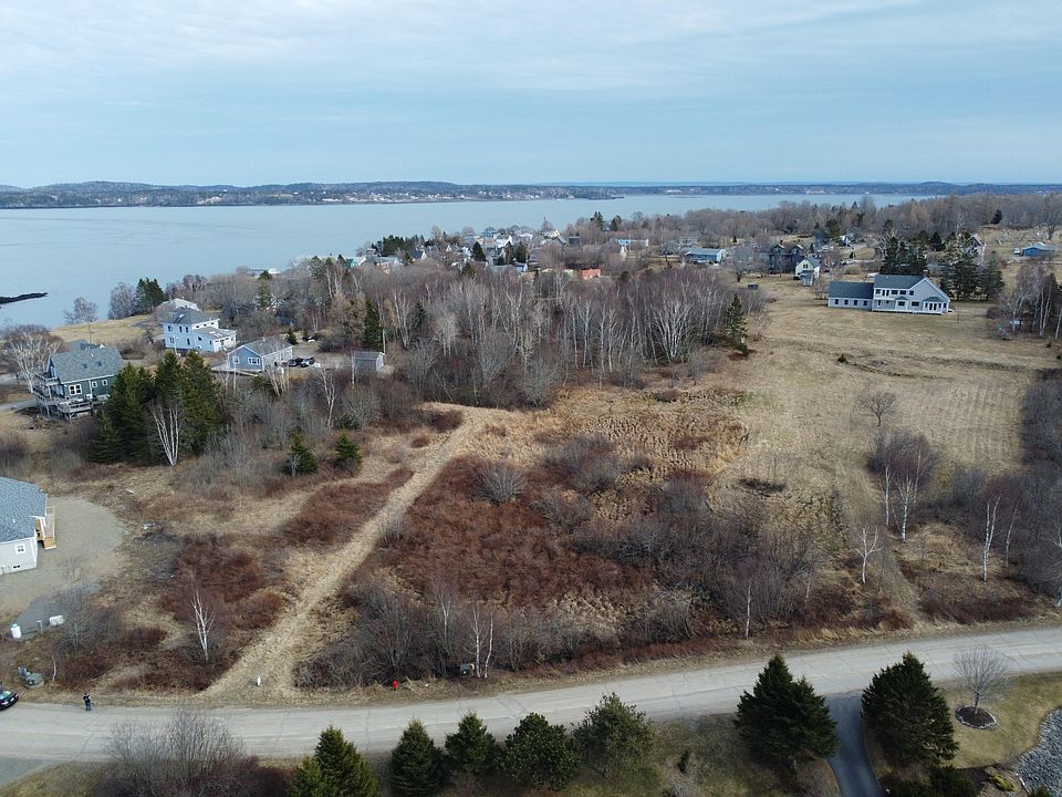 1st image of 4 Sunrise Drive