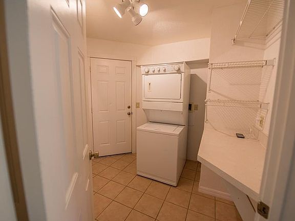 5th image of 3718 Palm Dr