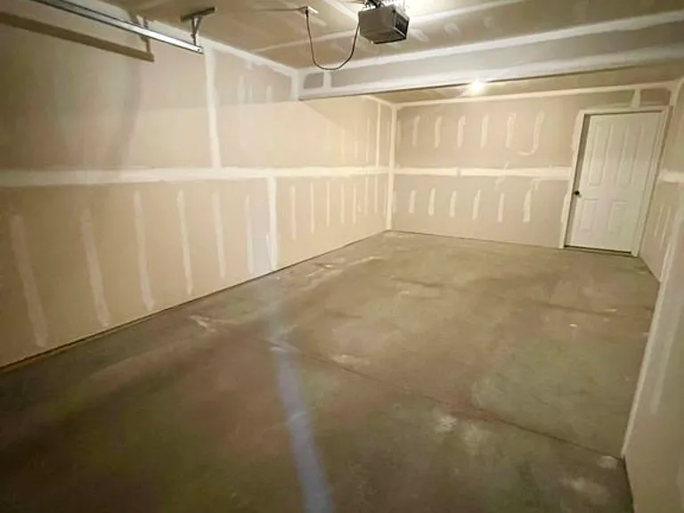 3809 Cliffside Dr #10 — Photo 21