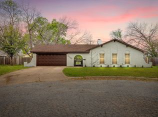 5309 Richland Ct, North Richland Hills, TX 76180