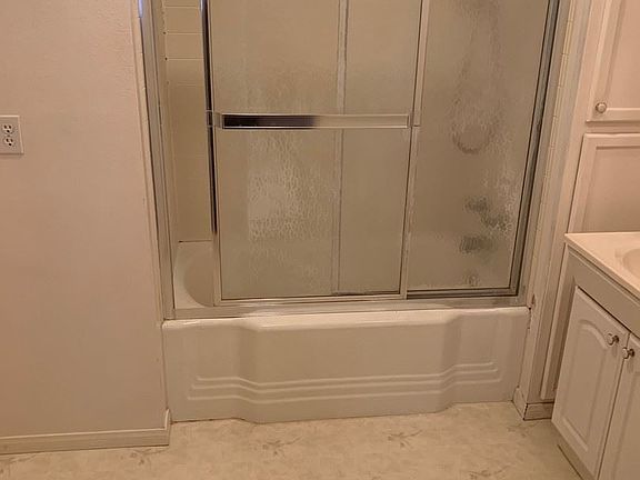 5th image of 21338 Wren St