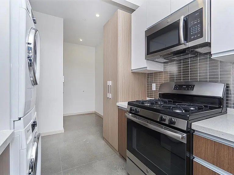 577 W 161st St #6BB — Photo 12