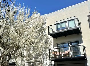 B Flats, Bremerton, WA 98337