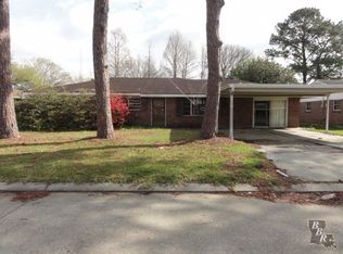 205 Uranus St, Morgan City, LA 70380