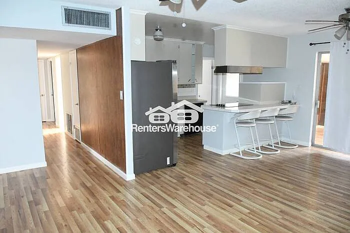 8420 E Edgemont Ave — Photo 6