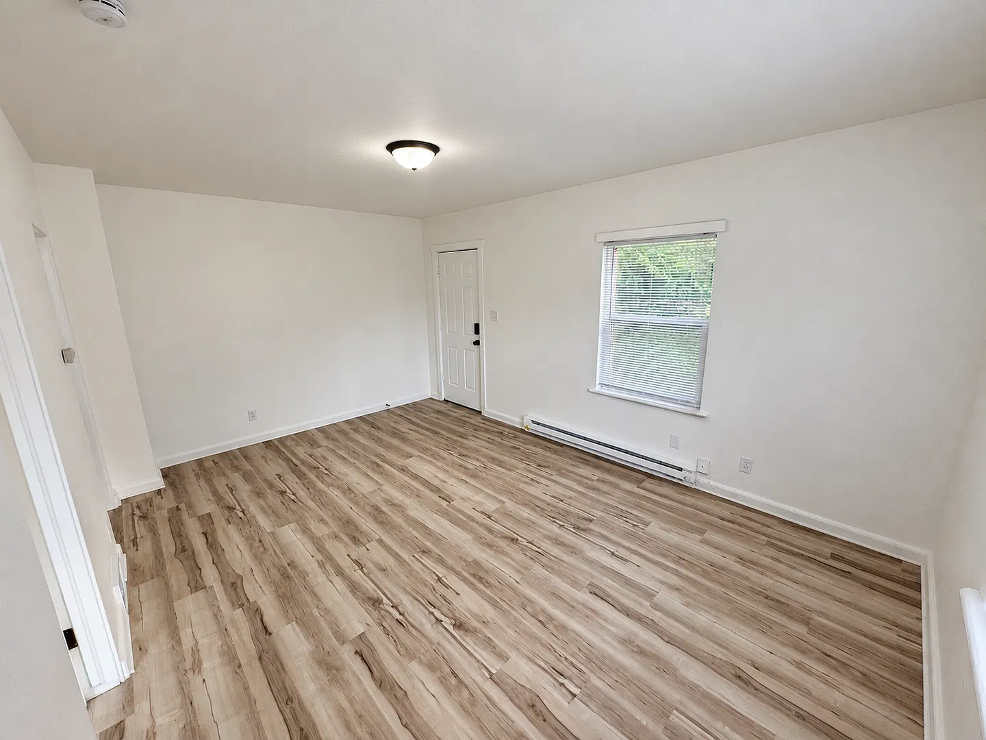Bancroft — Photo 2