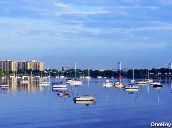 18-15 215th #2F, Bayside, NY 11360