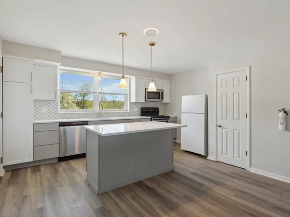 500 Frazier Ave #B3, Willow Grove, PA 19090