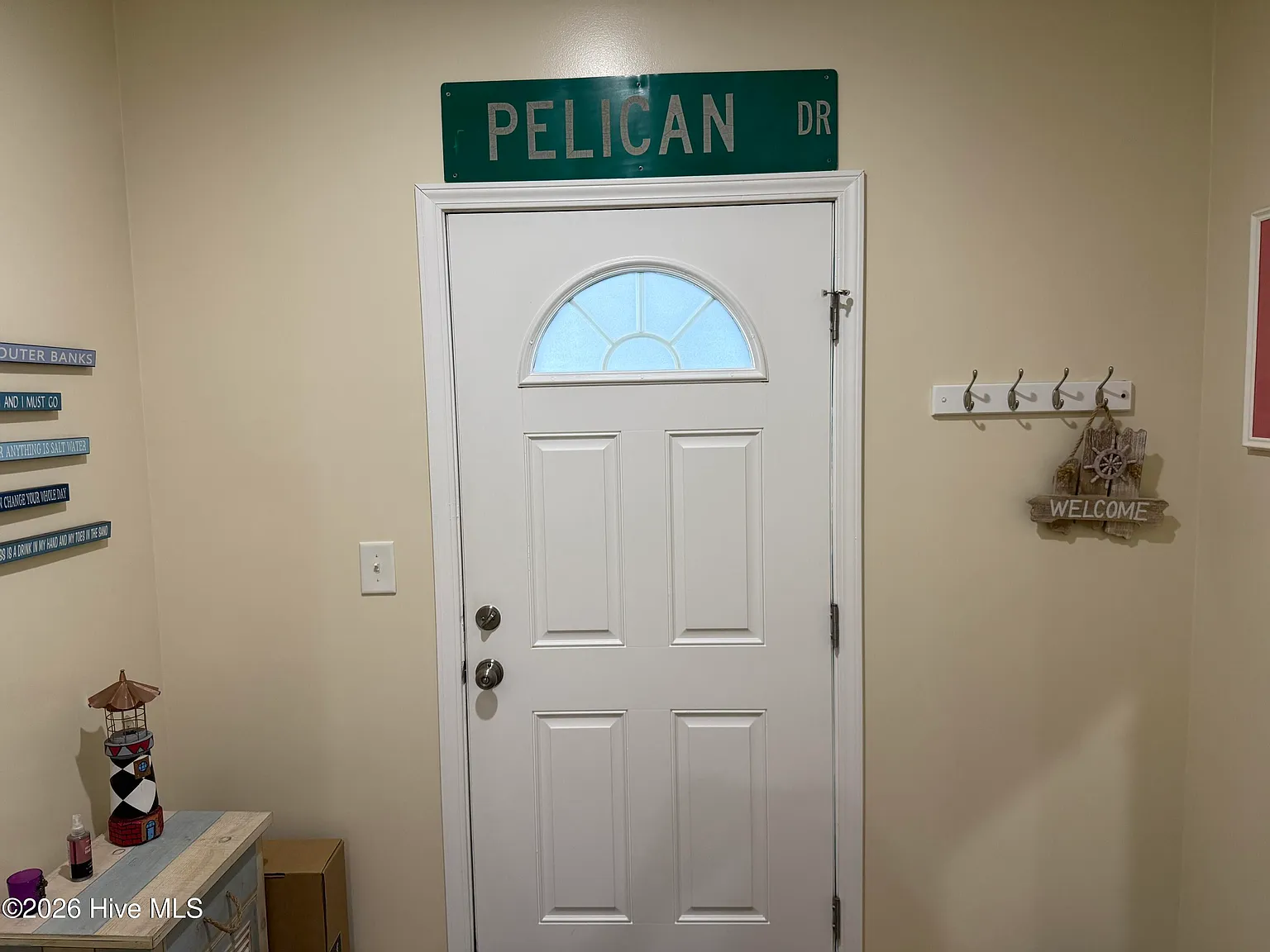 2 bed, 2.0 bath, $2,200 — Photo 3