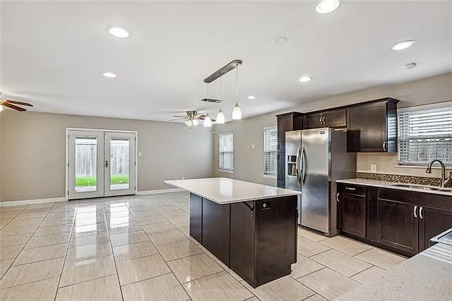 2204 Deerlick Ln — Photo 5