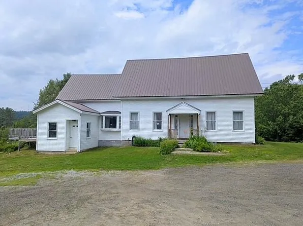 282 Macomber Hill Road, Jay, ME 04239