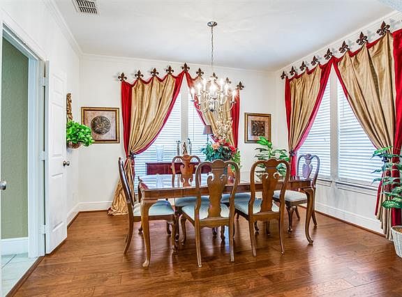 5th image of 3404 Marymount Dr