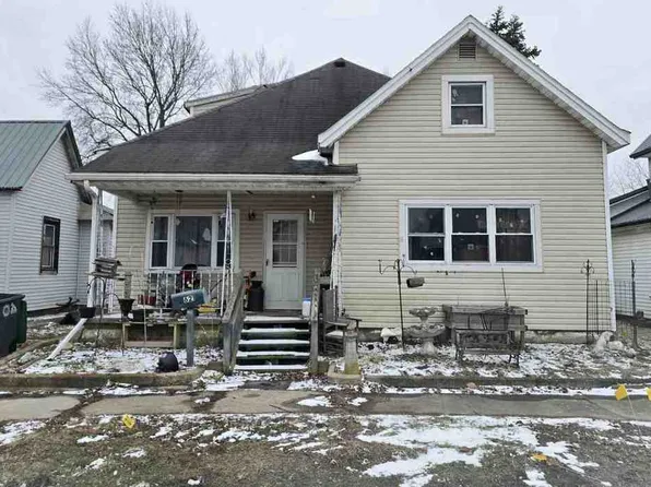 621 W 5th St, Rushville, IN 46173
