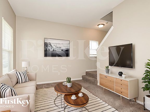 4th image of 1097 Prince Albert Ct