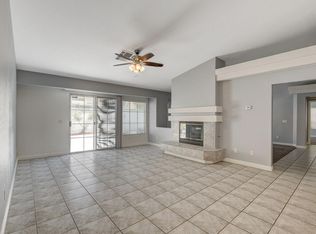 8 Red Fawn Ct, Henderson, NV 89074
